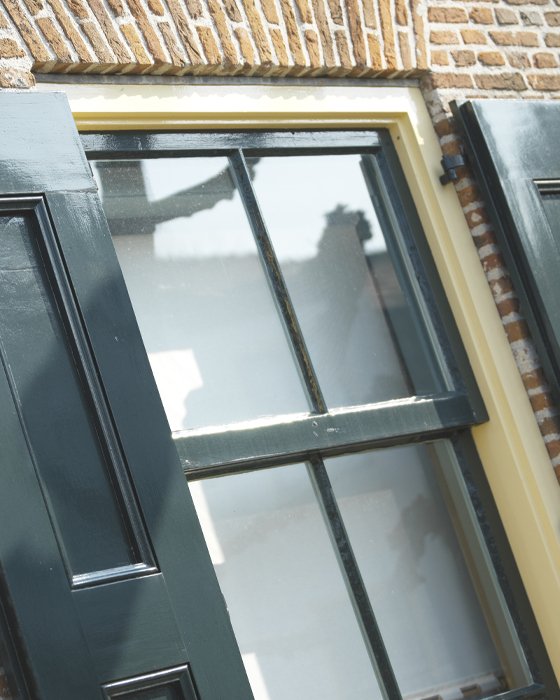 glas_560x700px_3 glas_560x700px_3